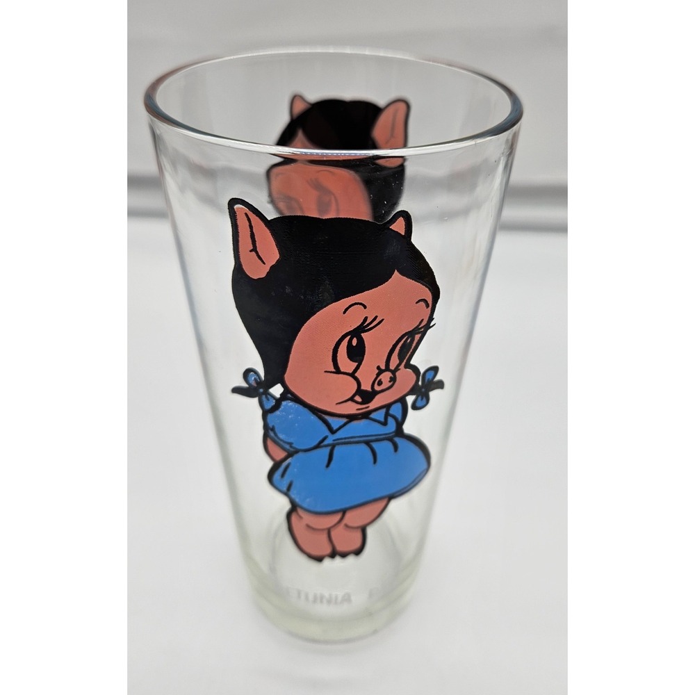 1973 Warner‎ Brothers Pepsi "Petunia Pig" Collector Glass